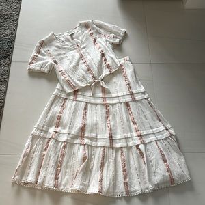 Versona 2 pc Outfit. NWOT